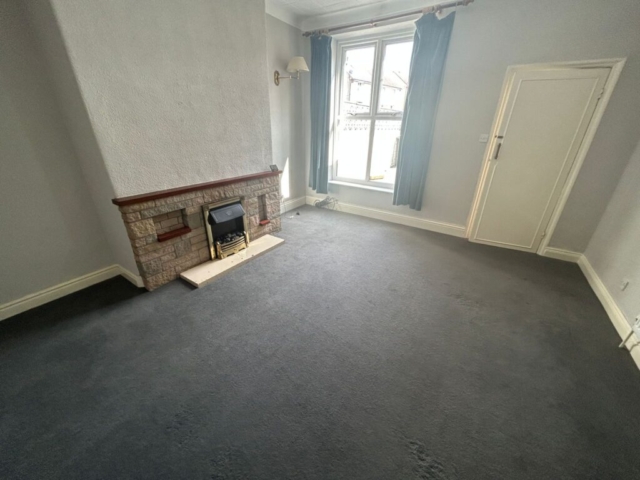 Lounge of a 3 bedroom flat available for rent with The Lettings Cloud located on Burnley Road, Colne