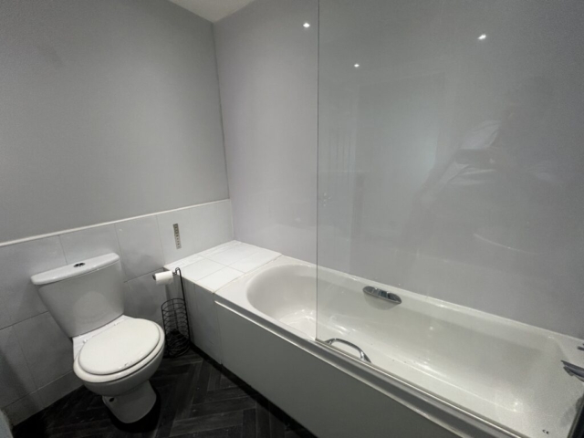 Bathroom of a two bedroom terrace house located on Palace Street, Burnley available to rent with The Lettings Cloud